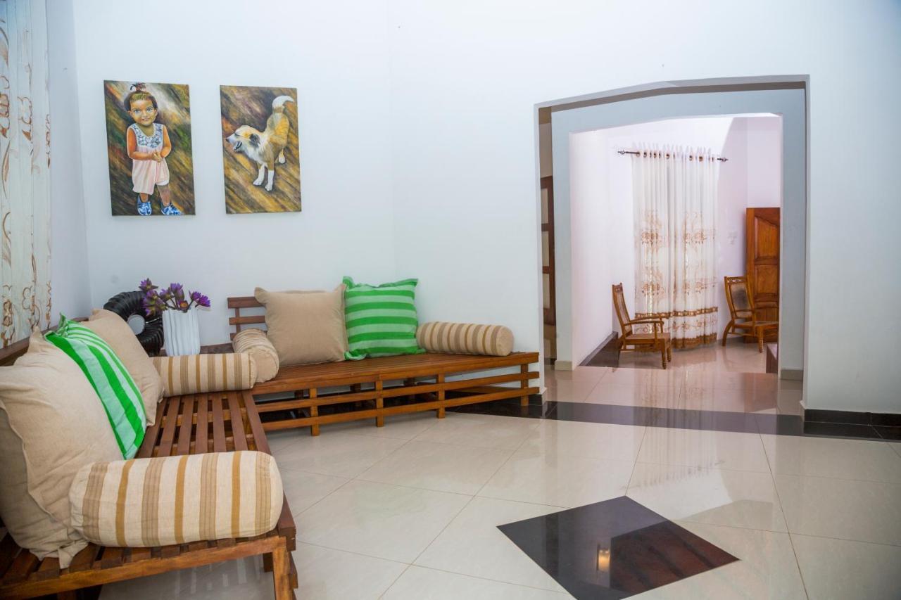 Villa Kumana - Unawatuna Galle Exteriör bild